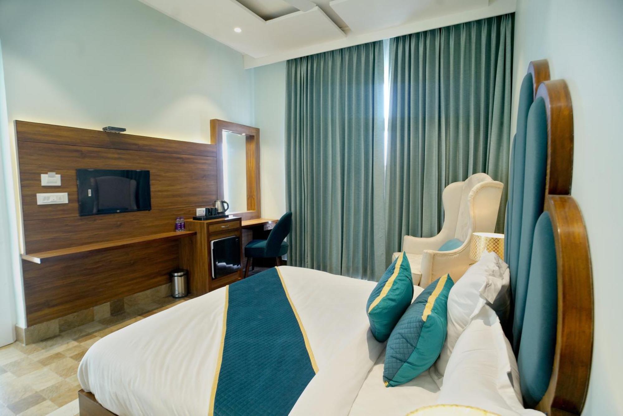 5 States Resort Amritsar Eksteriør billede